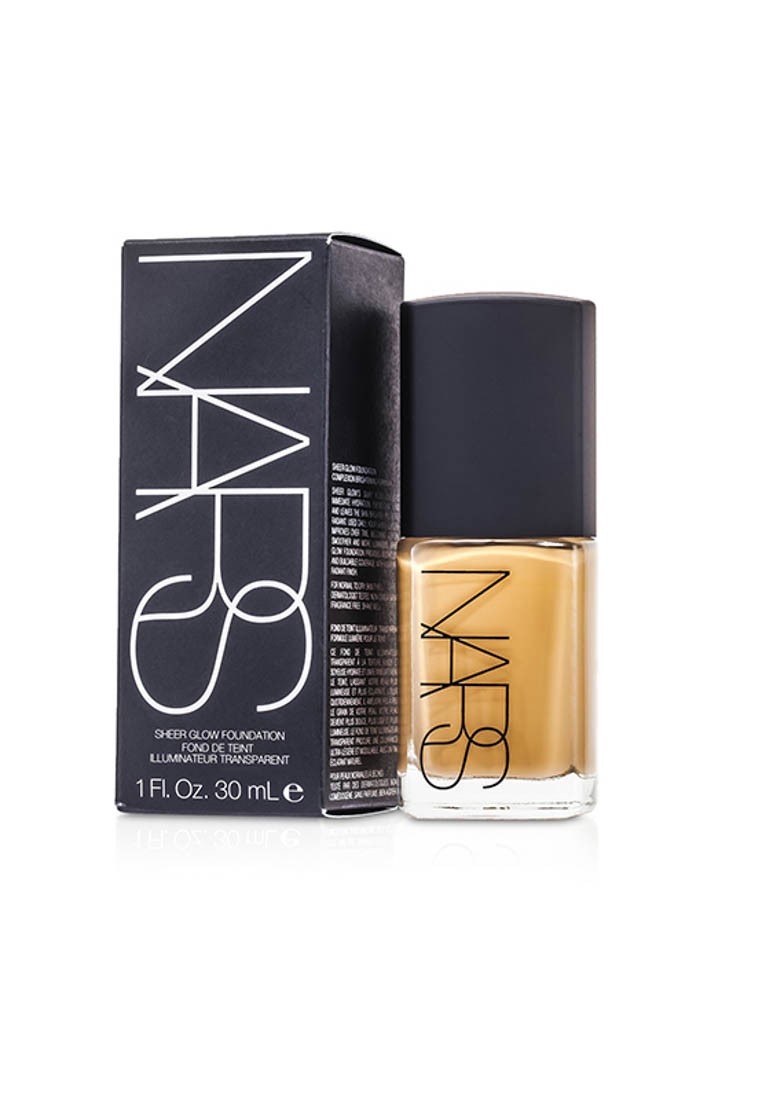 NARS - Sheer Glow Foundation - Stromboli (Medium 3) 30ml/1oz.